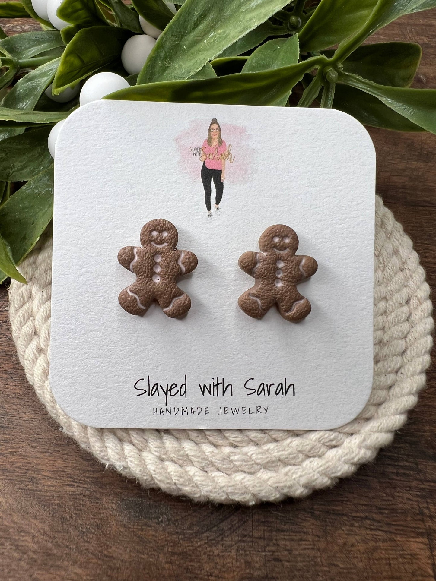 Gingerbread Studs