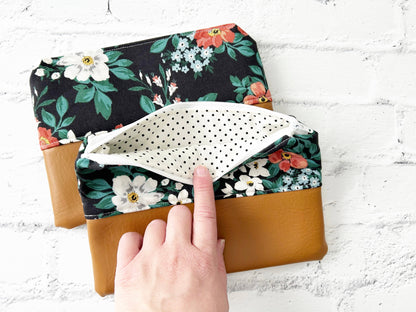 Cosmetic bag, Flat Make up bag, Zipper Pouch