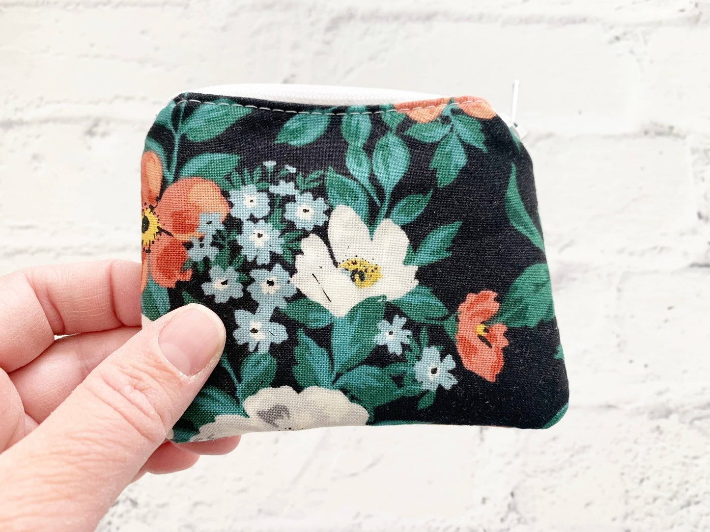 Small Fabric Pouch, Zipper Pouch, Coin Purse, Coin Pouch