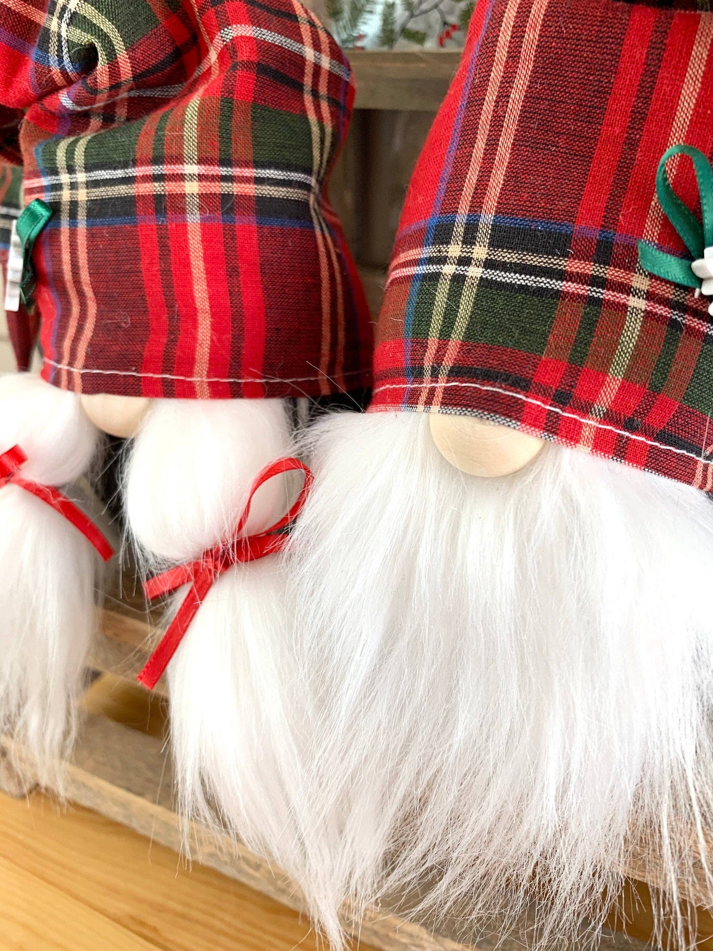 6” Mini Holiday Snowflake Plaid Gnome