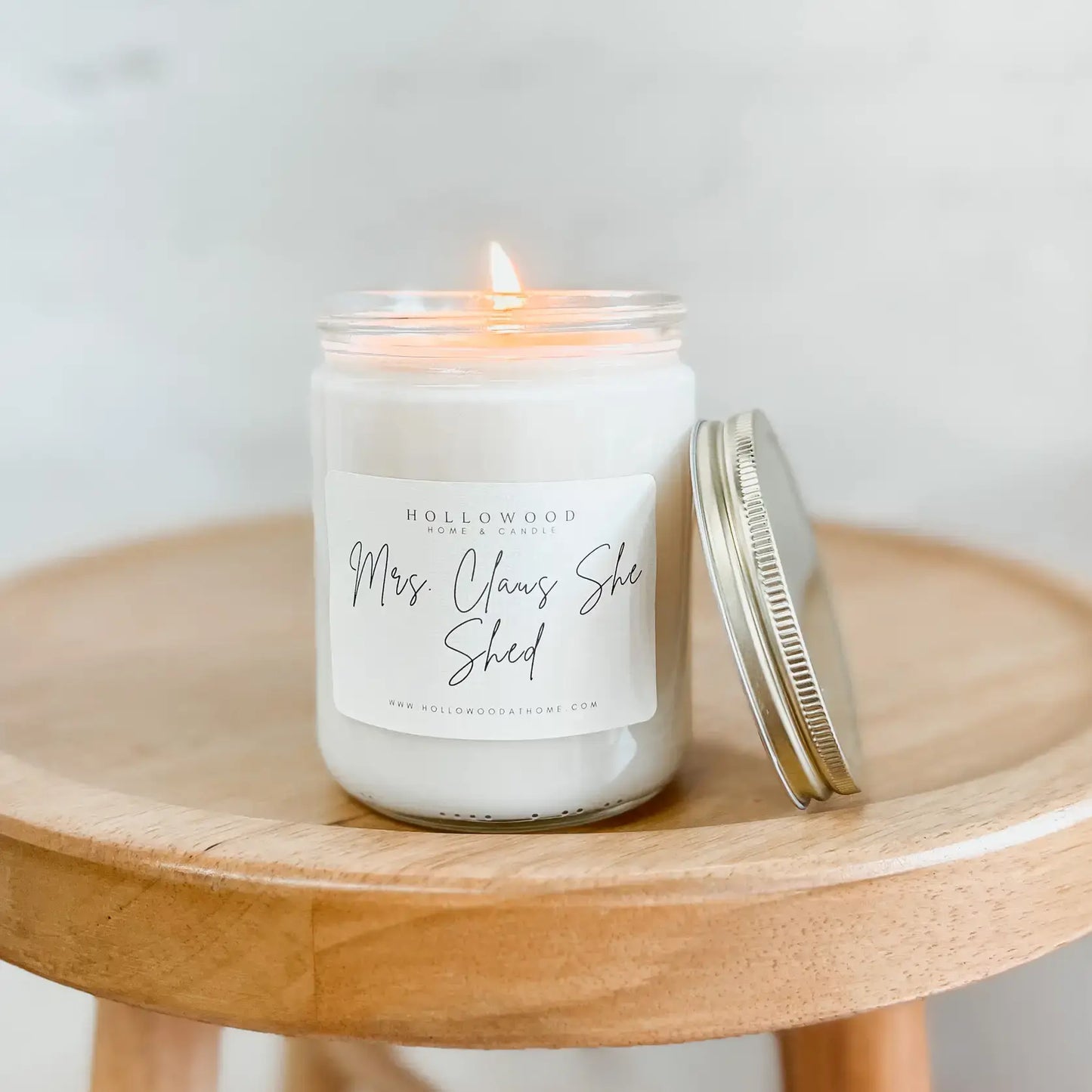 MRS. CLAUS', SHE SHED |HOLIDAY CANDLE | 100% SOY WAX | 13 OZ